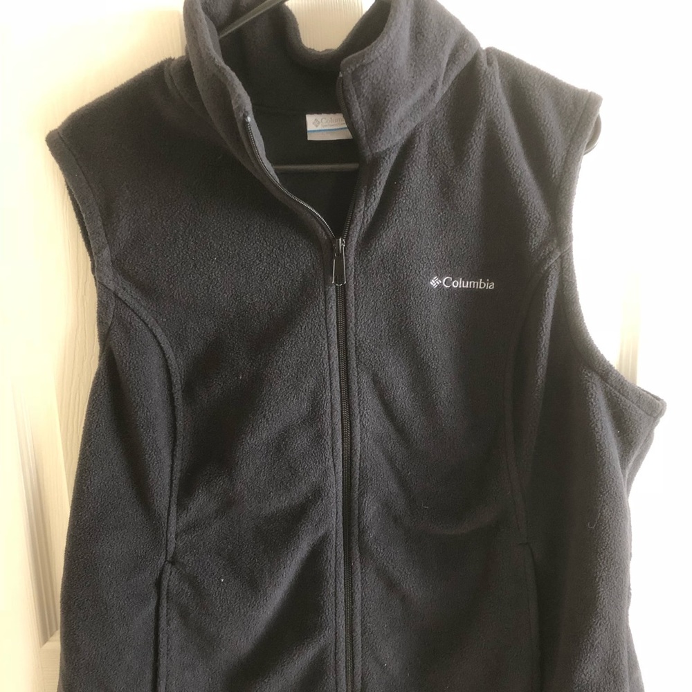 Men’s Columbia Fleece vest